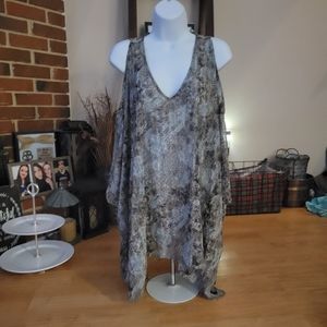 $5 sale! By Together Boutique Top